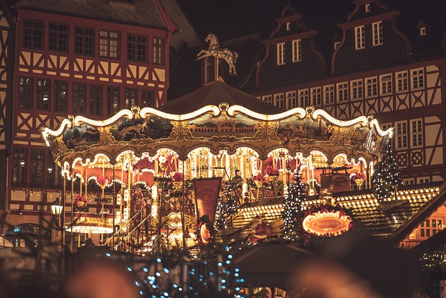 An image of a cozy winter market scene, with twinkling lights illuminating rows of wooden stalls adorned with vibrant wreaths and garlands