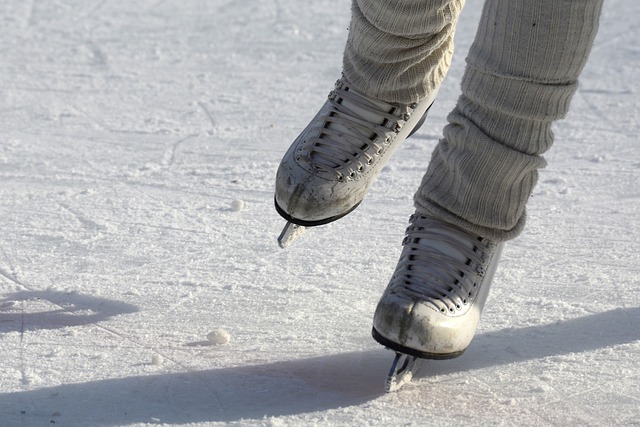 An image capturing the magic of ice skating at Millennium Park in Chicago